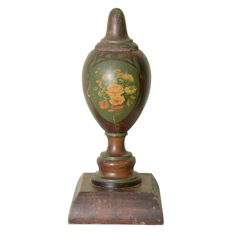 Painted wood collectible box with lid from France For Sale